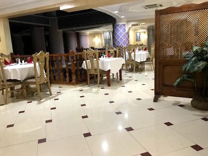 Hotel Ville Des Roses Blida Zewnętrze zdjęcie